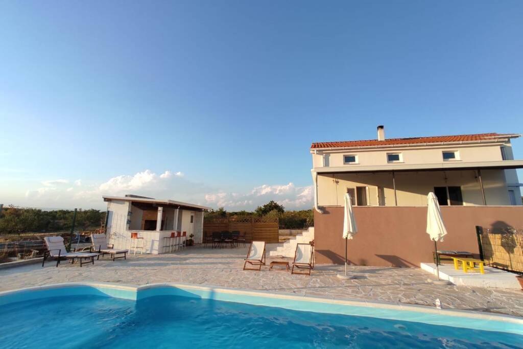 Villa Kuca Za Odmor M&J Benkovac Exterior foto
